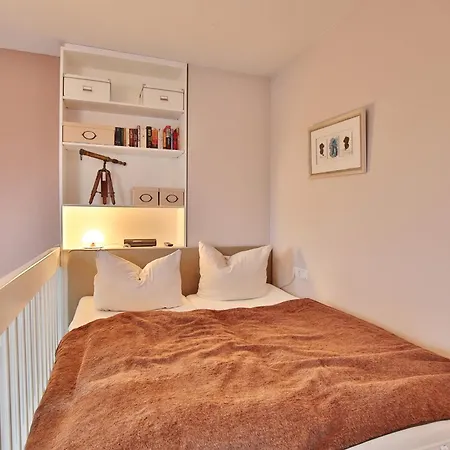 Seeburg 26 Apartment